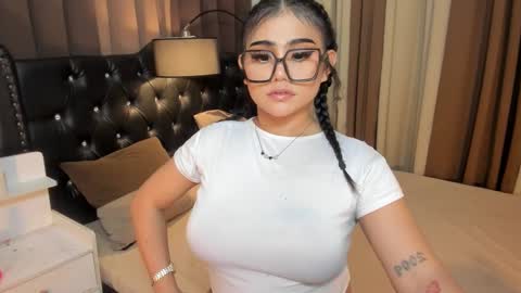 Snapshot of monstrouscockdivaontop chatting on February 25, 11:32 am Ruthie online show from February 25, 11:32 am