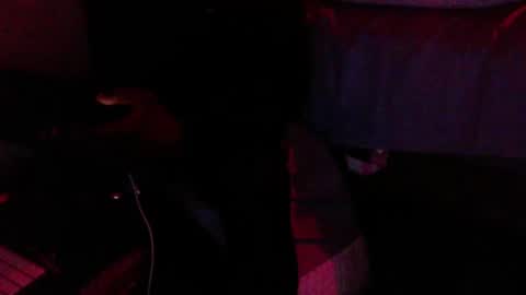 Snapshot of montydxxx2 chatting on October 24, 7:53 am montydxxx2 online show from October 24, 7:53 am