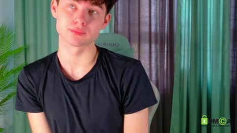 moon_gloww online show from April 5, 2:52 am