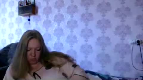 moon_linght000 online show from June 29, 6:32 am