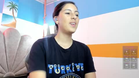 Snapshot of moon_winy chatting on October 16, 11:54 am Winy online show from October 16, 11:54 am