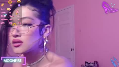 Nicky  online show from November 20, 9:34 pm