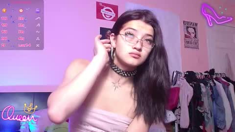 Nicky  online show from December 18, 8:53 am