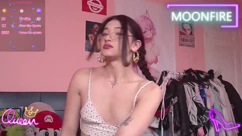 Nicky  online show from January 6, 8:35 pm