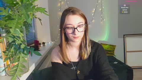 Dana online show from December 23, 2:28 pm