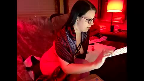 moonmysticdub online show from March 8, 3:32 am