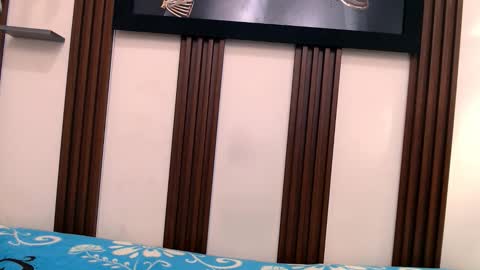 alexia online show from December 17, 7:09 pm