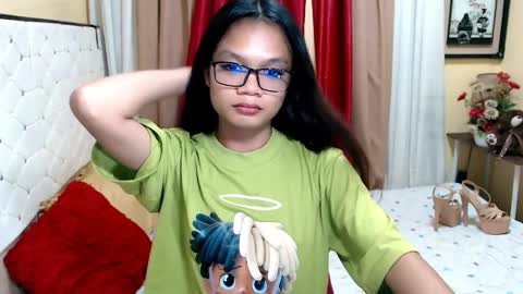 Snapshot of morena_cockts chatting on December 21, 5:36 am rondina online show from December 21, 5:36 am