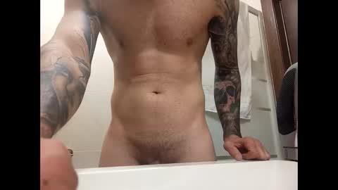 Cloud Strife online show from December 4, 5:38 pm