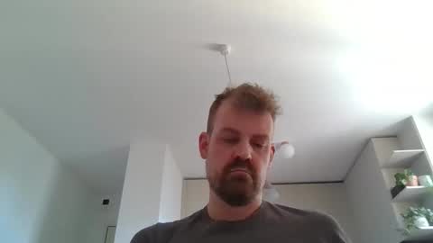 morritz online show from April 27, 2:47 pm