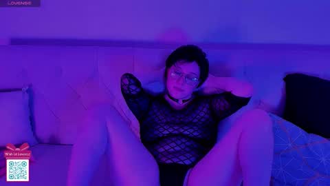 Cernos online show from September 10, 7:59 pm