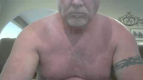 Snapshot of motorguy08 chatting on October 15, 3:57 pm motorguy08 online show from October 15, 3:57 pm