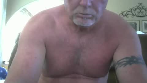 Snapshot of motorguy08 chatting on October 23, 9:15 pm motorguy08 online show from October 23, 9:15 pm