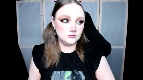 motorkate online show from November 29, 8:16 pm