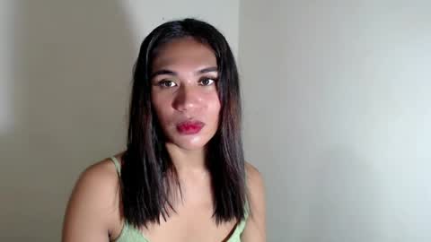 mouiline_rouge69 online show from July 15, 8:19 am