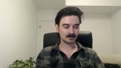 moustachematt online show from May 26, 3:12 am