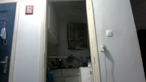 mppempis81 online show from February 24, 7:50 pm