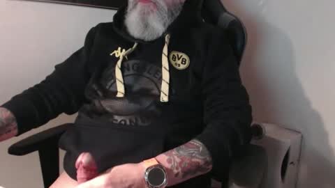 mr_boombastic2021 online show from December 19, 10:33 am