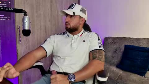 Snapshot of mr_david_cox chatting on February 20, 10:59 am David online show from February 20, 10:59 am