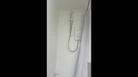 mr_i_ online show from January 15, 10:57 am