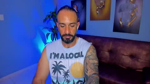 Snapshot of mr_maik22 chatting on October 8, 6:47 pm mr_maik22 online show from October 8, 6:47 pm