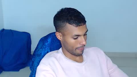 Max online show from April 15, 12:47 am