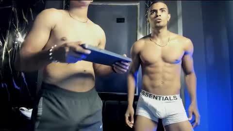 mr_maximo online show from September 20, 6:16 am