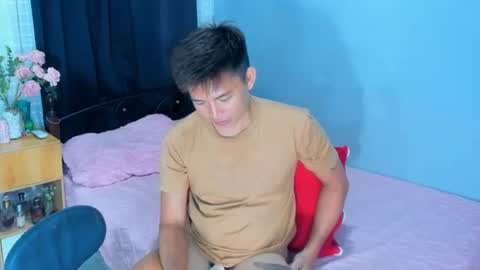 KYLE online show from June 13, 2:27 pm