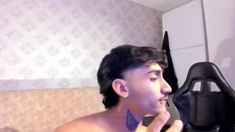 MR online show from November 14, 3:09 am