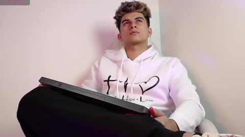 williseo online show from September 12, 8:33 pm