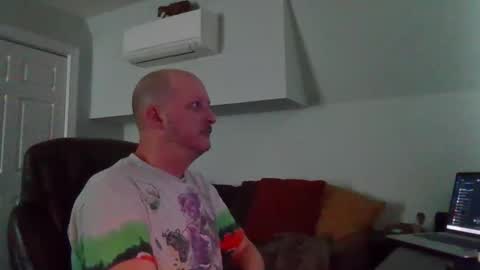 MrMcCray online show from April 22, 5:09 pm