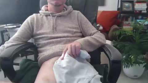 MrMcCray online show from December 2, 8:06 pm