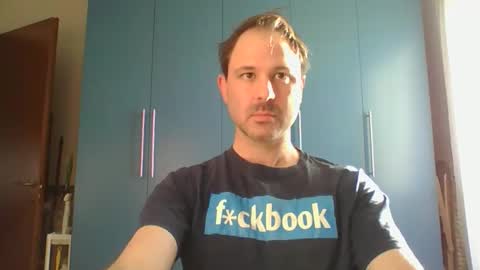 mravocado6 online show from January 7, 2:33 pm