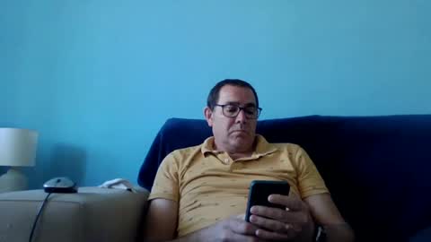 Snapshot of mrcaruso chatting on February 17, 2:38 pm Mrcaruso online show from February 17, 2:38 pm