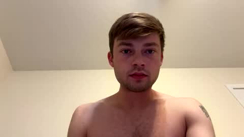 mrcoolguy68 online show from May 4, 3:51 pm