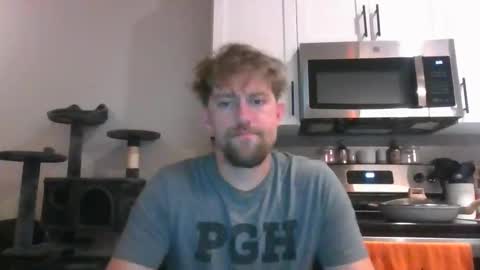 Snapshot of mrcumfixit chatting on October 14, 10:35 pm mrcumfixit online show from October 14, 10:35 pm