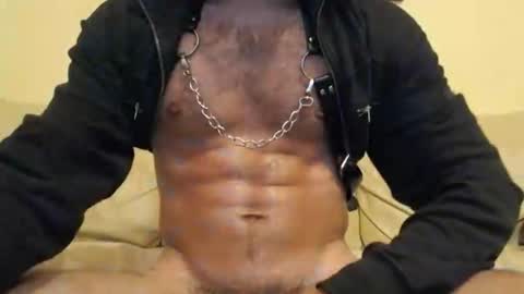 I am  online show from November 1, 9:47 pm