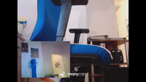 MrJohnsen1975 online show from April 22, 6:04 pm