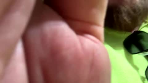 Snapshot of mreric_210 chatting on October 23, 7:54 am mreric_210 online show from October 23, 7:54 am