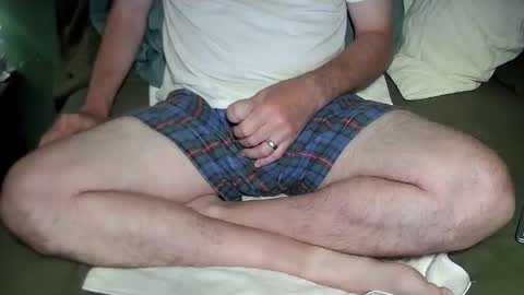 mrericsmith  email hidnnn online show from May 30, 10:02 am