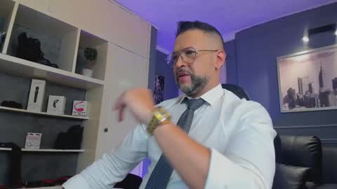 MrFrank. online show from October 24, 1:23 pm