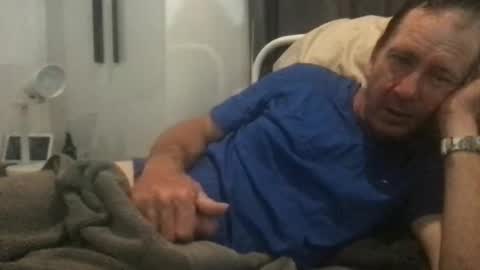 mrgray11xxx aussie online show from November 11, 6:21 pm