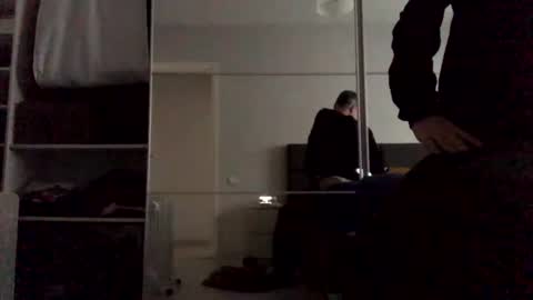 Snapshot of mrhandsomelovee chatting on February 11, 10:25 am Nikola online show from February 11, 10:25 am