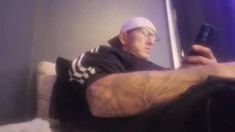 mrj1979 online show from December 23, 1:13 pm