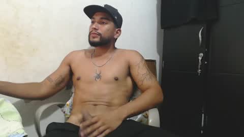 Mrlevrone1 online show from June 2, 4:42 pm