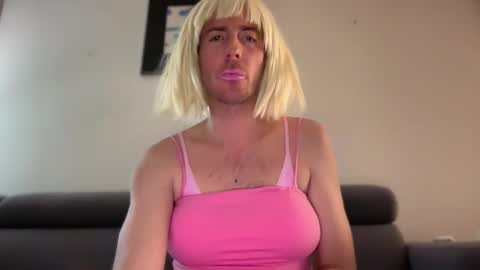 TaleOfLaura online show from February 14, 2:58 am