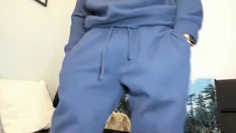 Snapshot of mromg007 chatting on February 21, 6:59 pm mromg007 online show from February 21, 6:59 pm