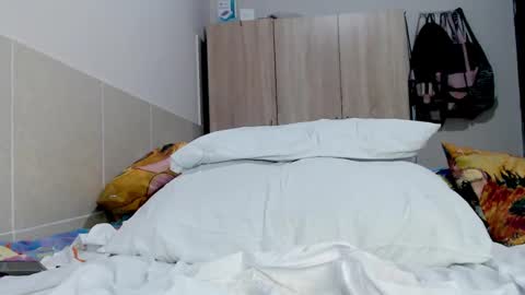 mrs_mary444 online show from October 21, 5:01 am