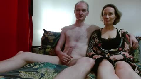 Mrs Velvet Vixen online show from January 7, 8:41 am