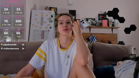 Ms ForYOU online show from November 29, 4:20 am